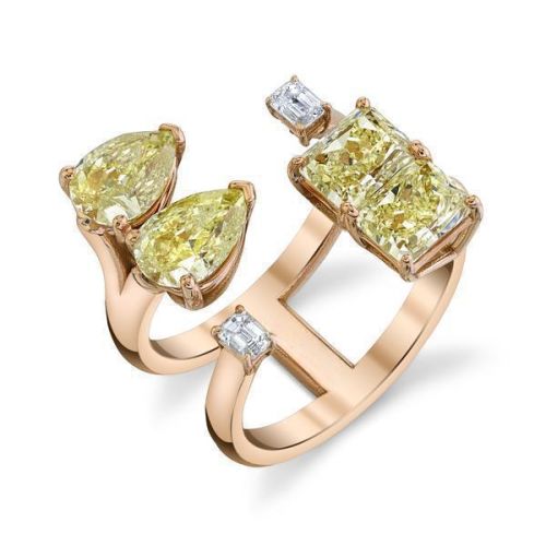 STAGGERED SOLITAIRE DIAMOND RING