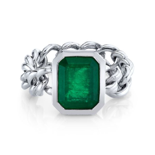 EMERALD CUT BEZEL MINI LINK RING