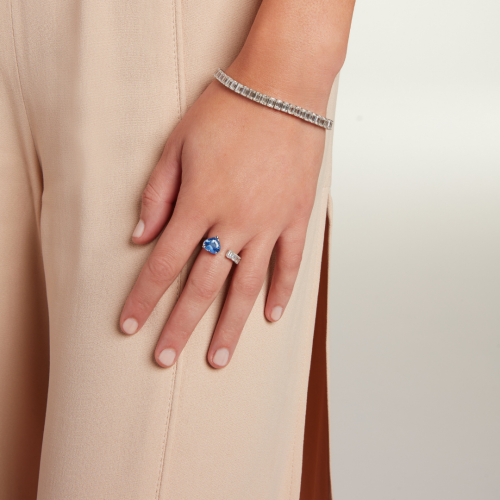 FLOATING BLUE SAPPHIRE HEART & DIAMOND RING