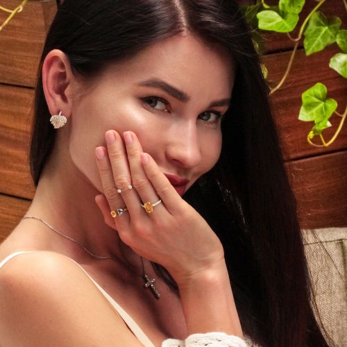 Diamond Ring Morning Dew