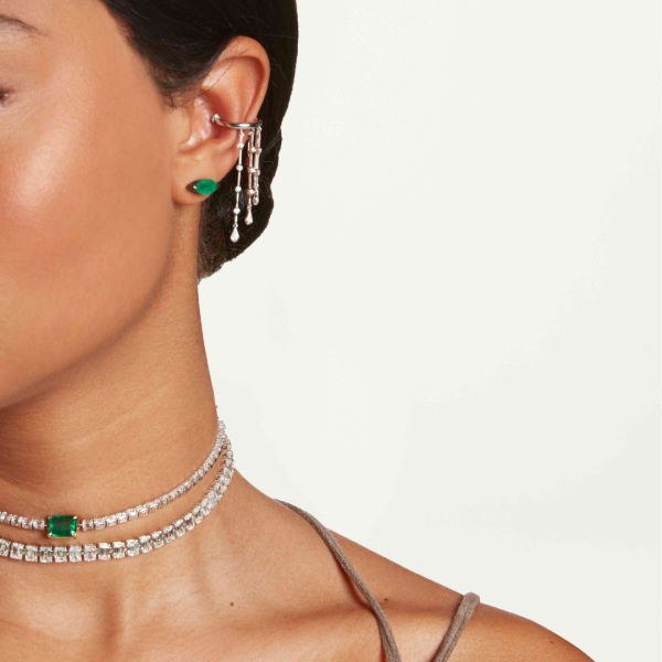 DIAMOND GRADUAL BEZEL TEARDROP EAR CUFF