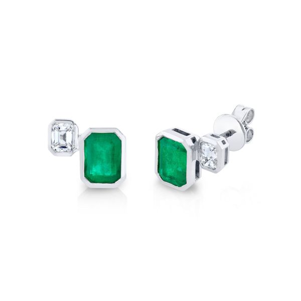 EMERALD BEZEL SET TWO STEP STUDS