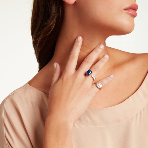 FLOATING BLUE SAPPHIRE & DIAMOND RING