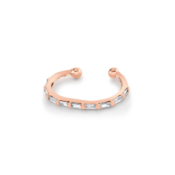 DIAMOND BAGUETTE EAR CUFF