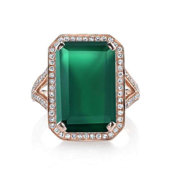 GREEN ONXY PORTRAIT GEMSTONE RING