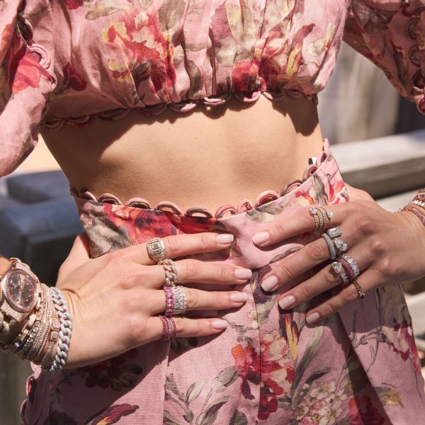 SMALL DIAMOND OVAL ETERNITY BAND, 4cts