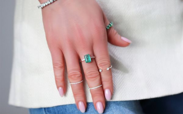 Emerald & Diamond Ring Hecate