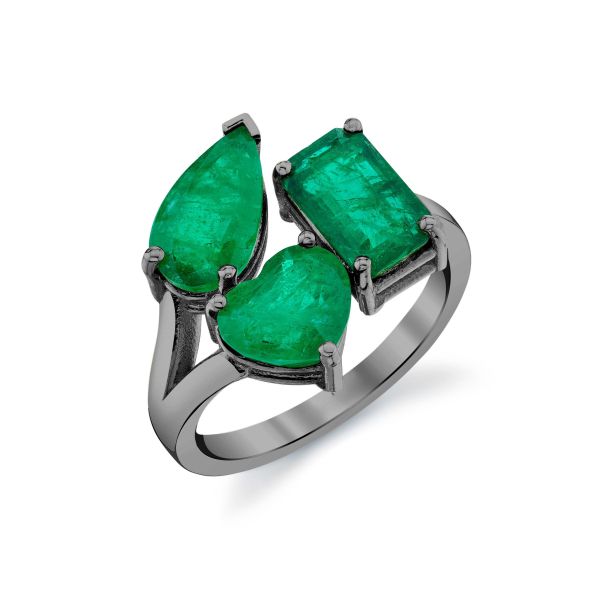 EMERALD OMBRE TRIPLE GEM RING