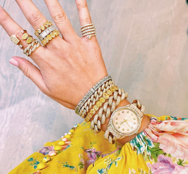 STAGGERED SOLITAIRE DIAMOND RING